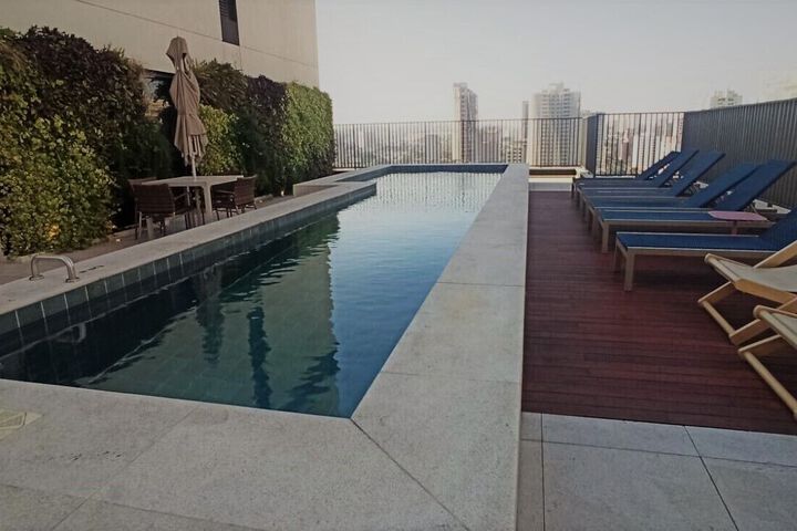 Pool 12 of 42