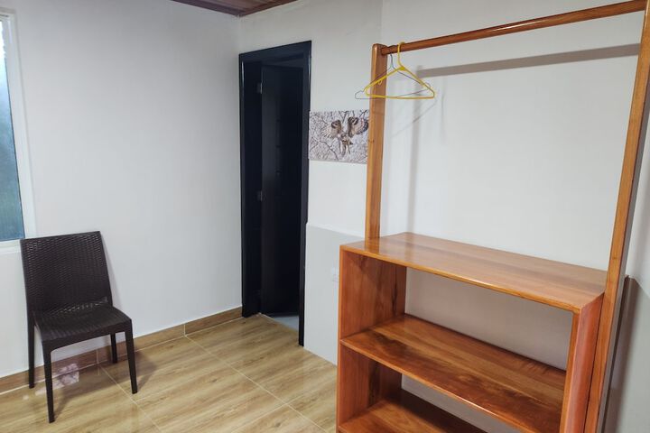 Room 25 of 66