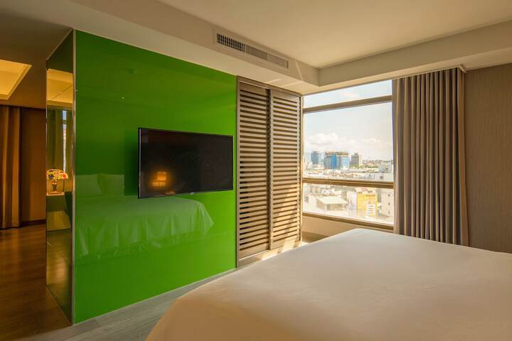 Room 45 of 120