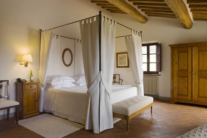 Room 10 of 71