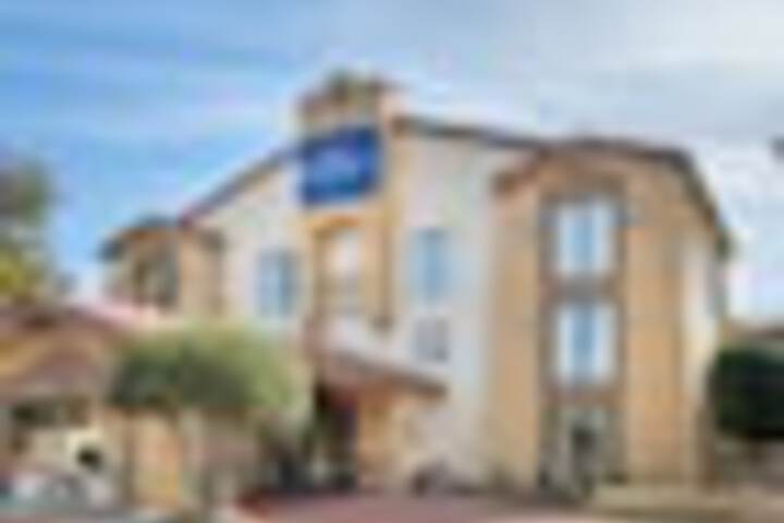 Hotel 41 of 42