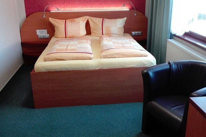 Room 5 of 59