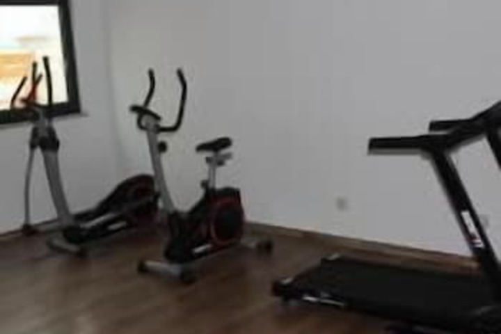 Health and Fitness 21 of 32