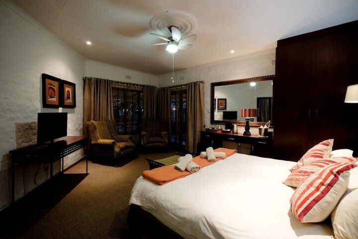 Room 19 of 47