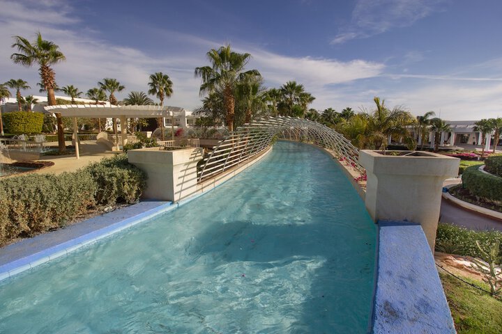 Pool 59 of 126