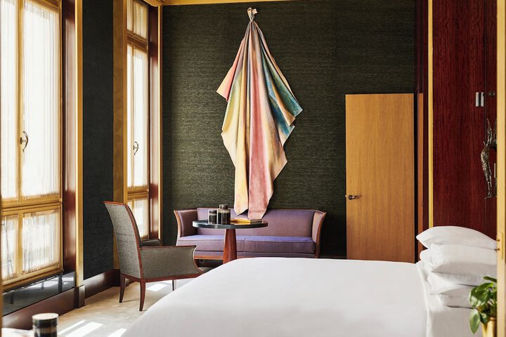 Room 47 of 103