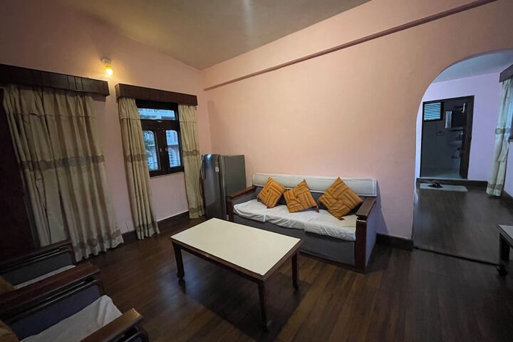 Room 14 of 35