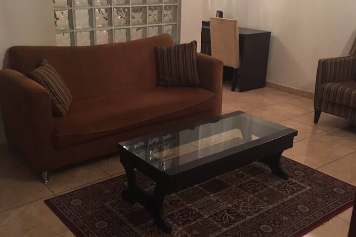 Room 8 of 19