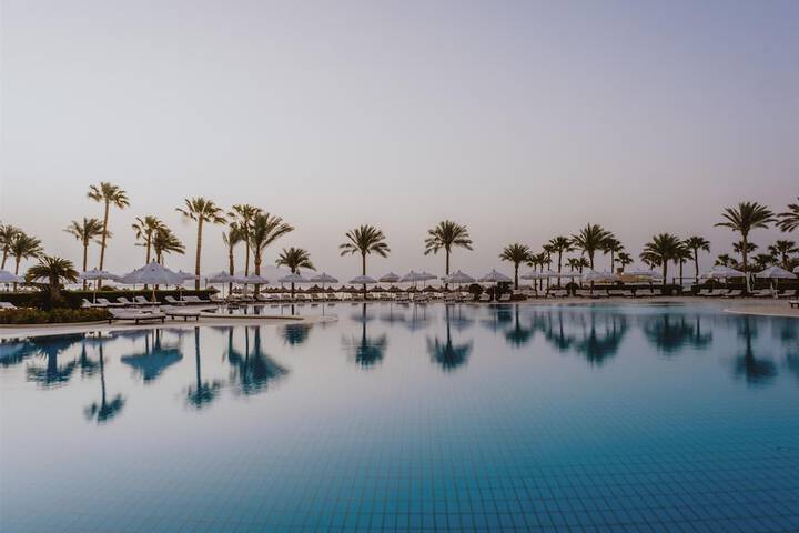Pool 49 of 129