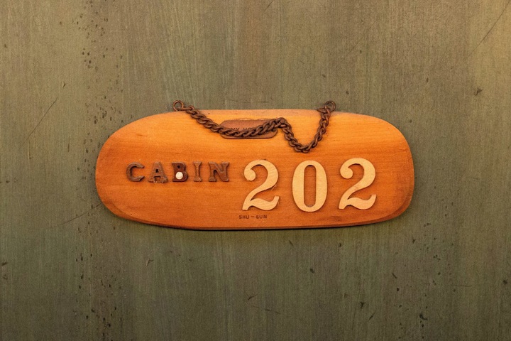Room 7 of 30