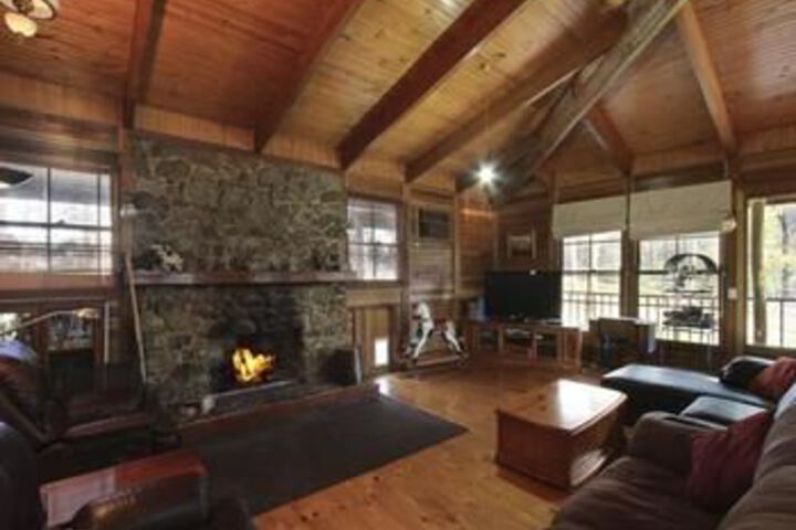 Hotel Interior 15 of 29