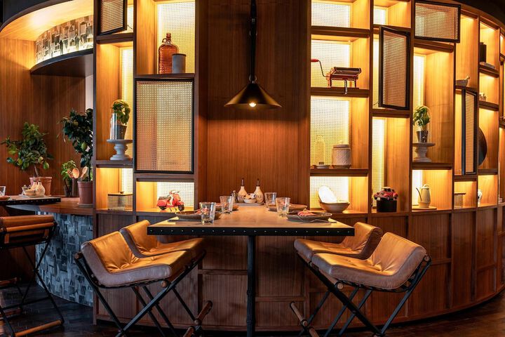 Dining 220 of 334