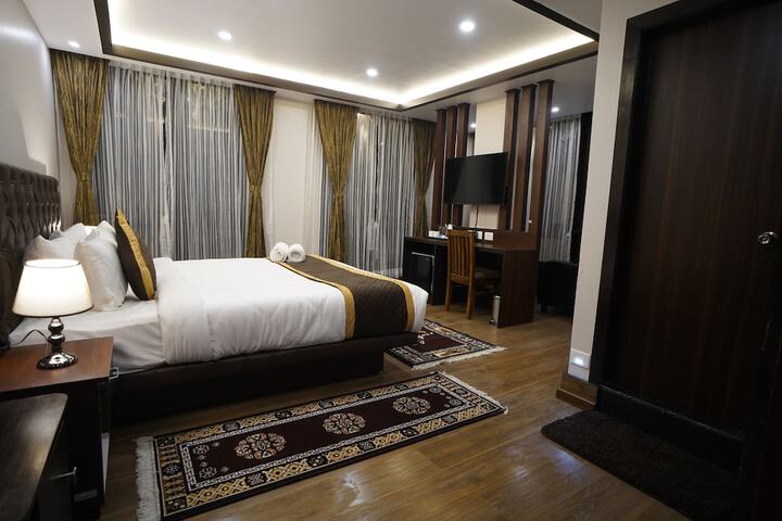 Room 6 of 47