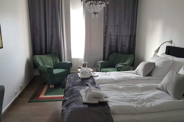 Room 17 of 139