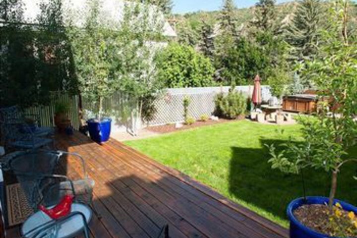 Terrace/Patio 28 of 29