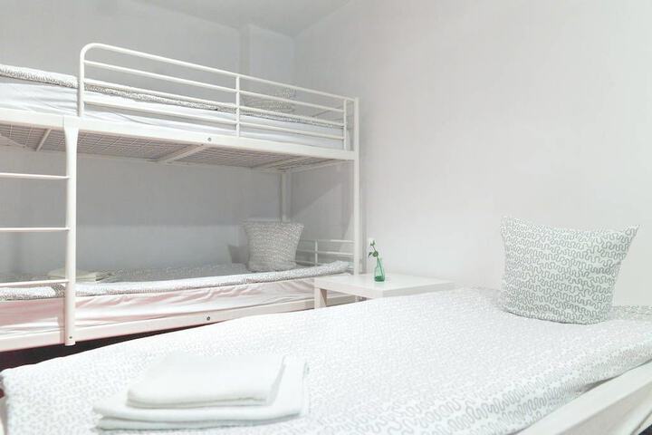 Room 6 of 55