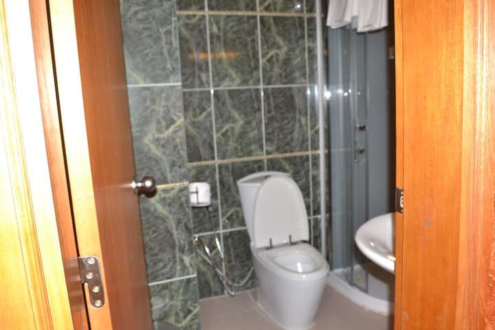 Room 18 of 59