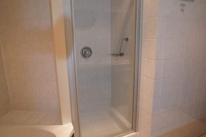Room 45 of 65
