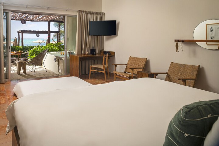 Room 45 of 95