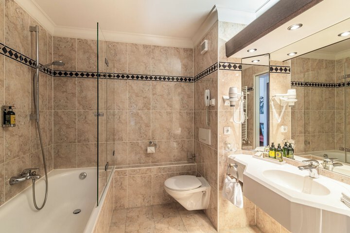 Bath Interior