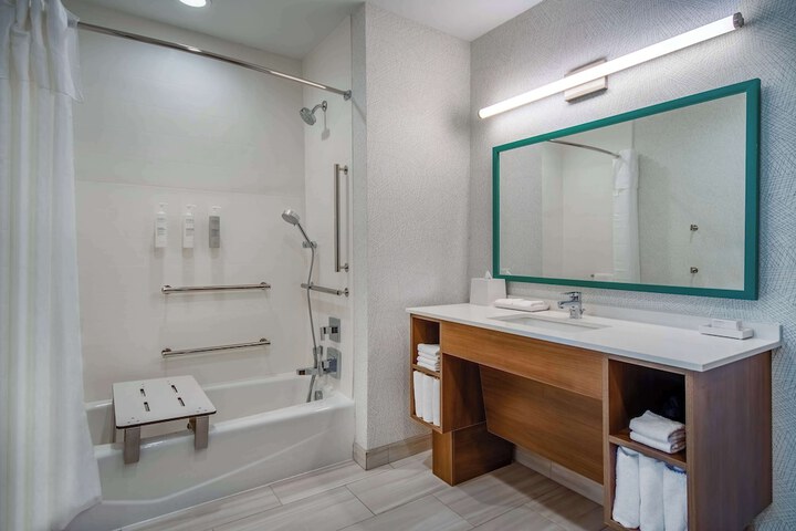 Bathroom shower