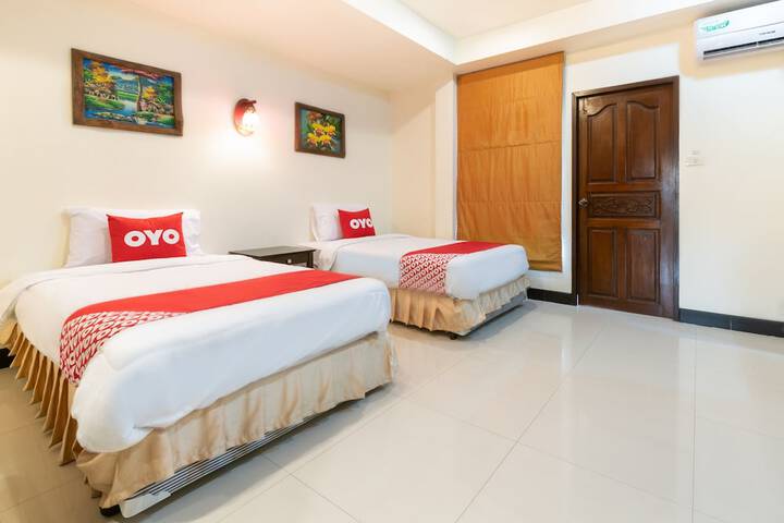 Room 9 of 52