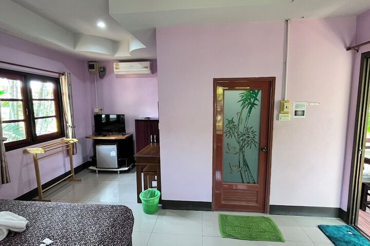 Room 45 of 96