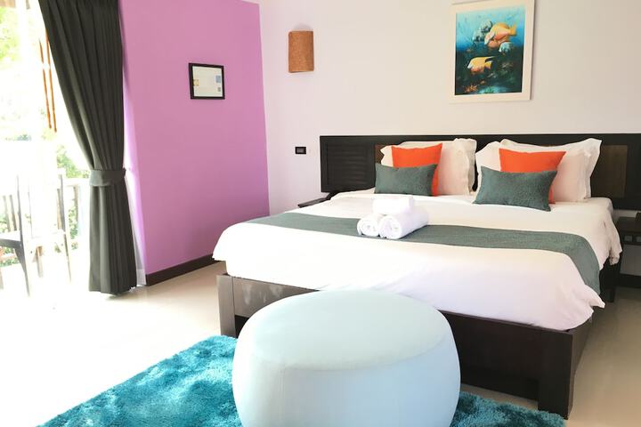 Room 43 of 106