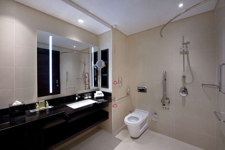 Room 25 of 69