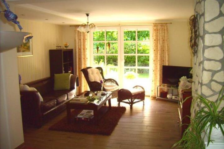 Room 5 of 7