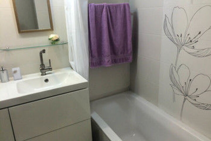 Room 15 of 120