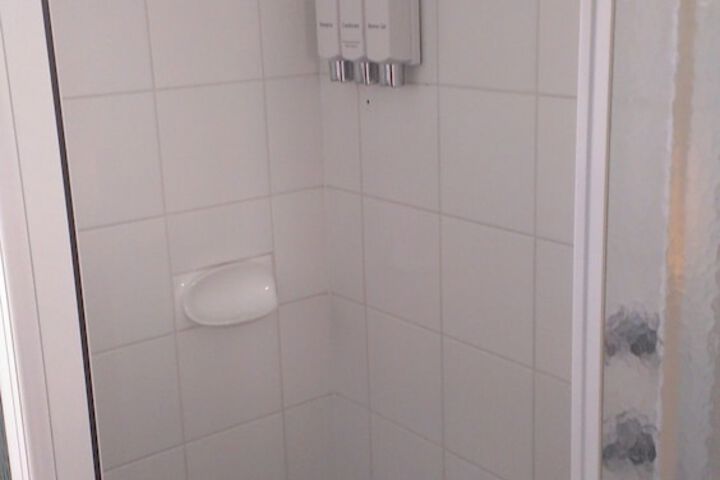 Room 63 of 99