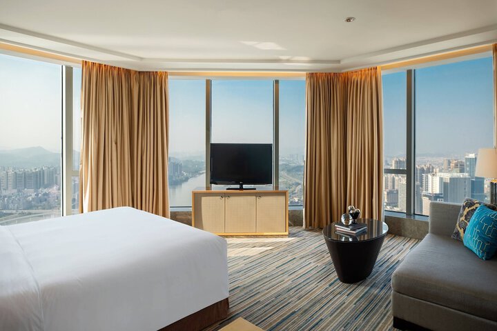 Room 26 of 109