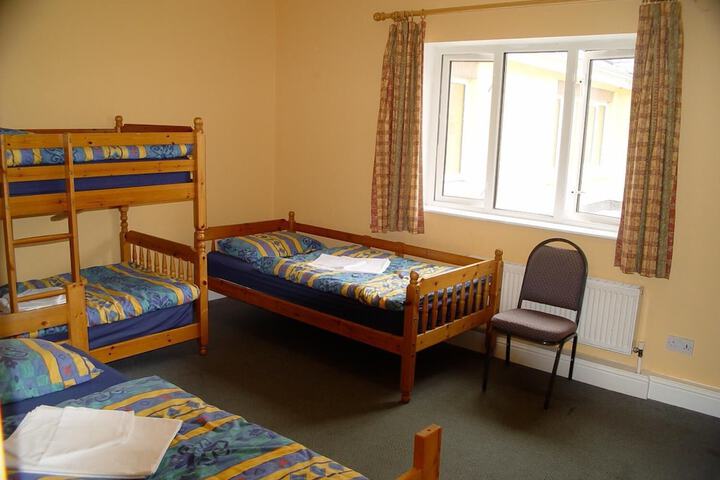 Room 8 of 25