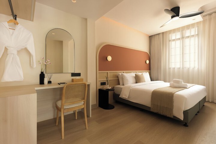 Room 5 of 40