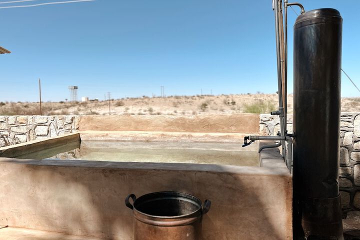 Pool 9 of 19