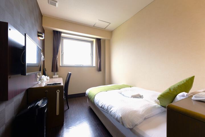 Room 20 of 62