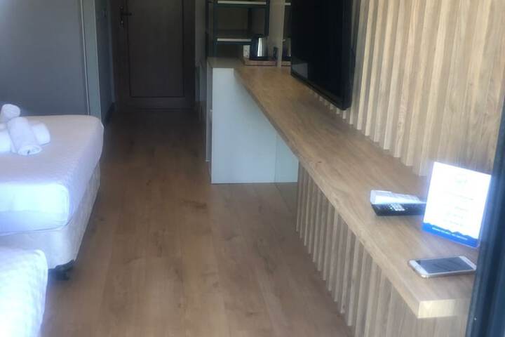 Room 14 of 81