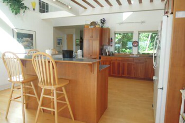 Room 9 of 25