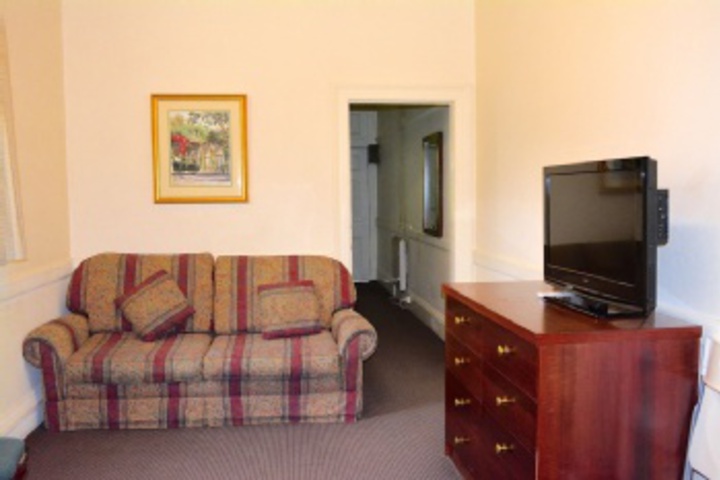 Room 274 of 768