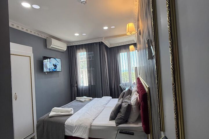 Room 42 of 110