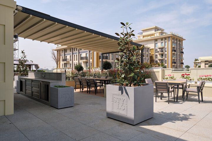Terrace/Patio 94 of 96