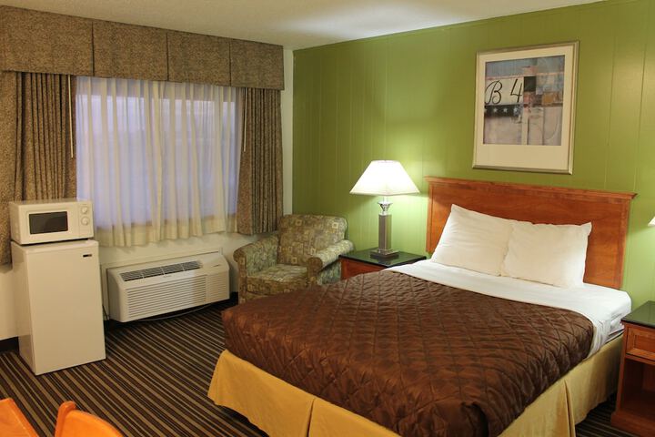 Room 7 of 20