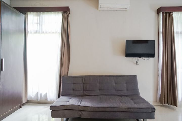 Room 53 of 84