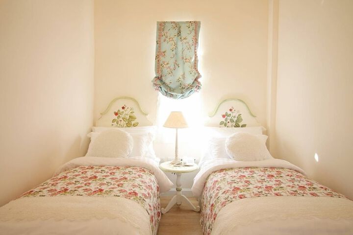 Room 18 of 116