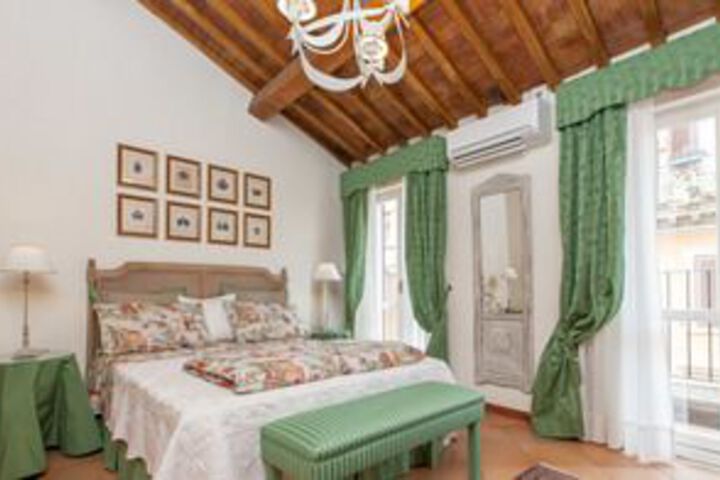 Room 7 of 29
