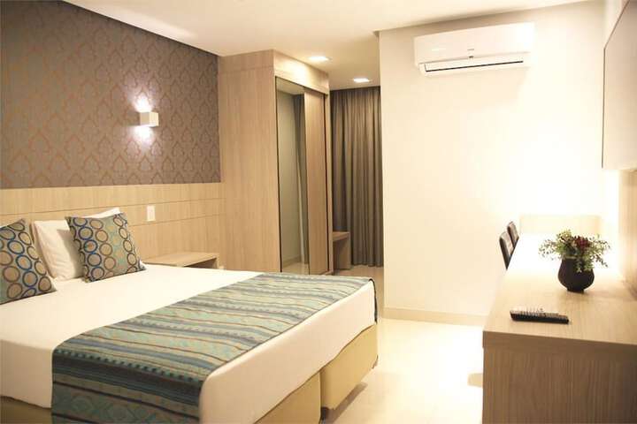 Room 8 of 21