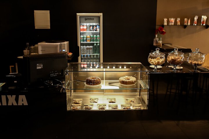 Breakfast/Coffee Service 40 of 63