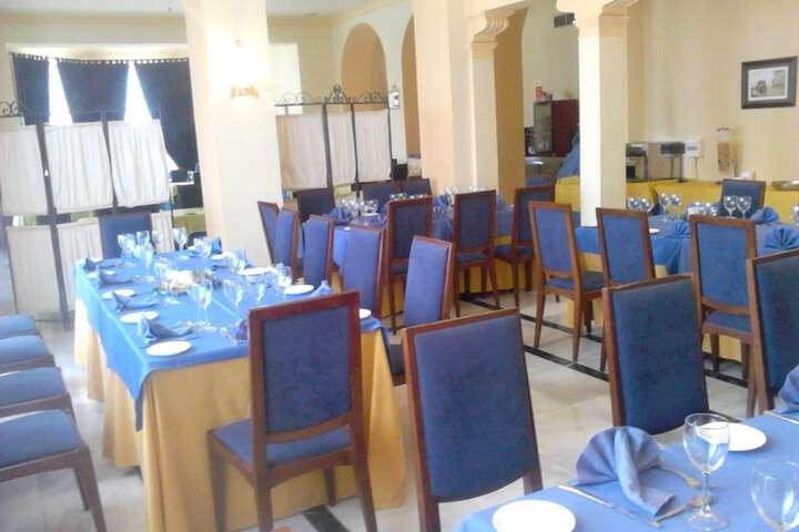 Dining 14 of 20