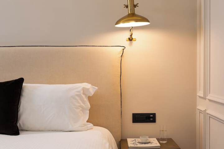 Room 26 of 70